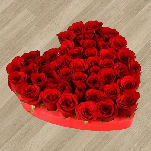 Online Red Roses Arrangement in Heart Shape