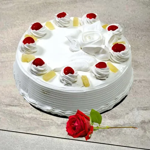 Online Eggless Vanilla Cake with Red Rose
