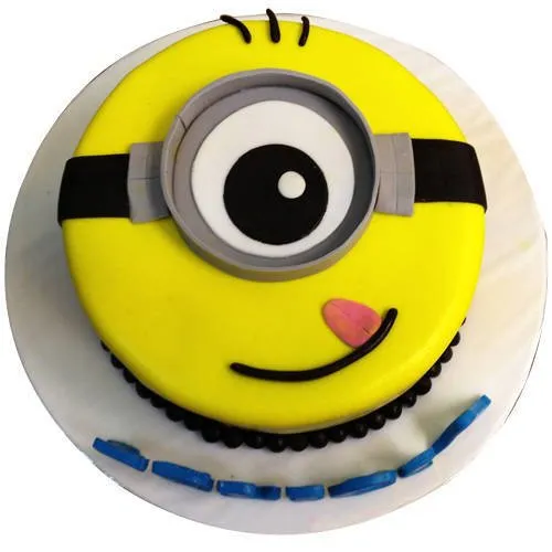 Send 1 Eye Minions Fondent Cake for Kids