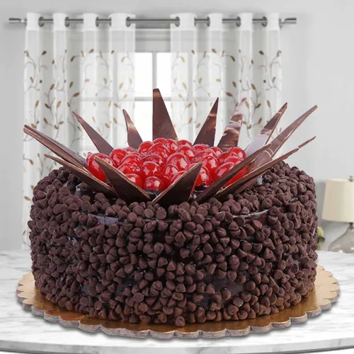 Deliver Delectable Choco Chips Cake