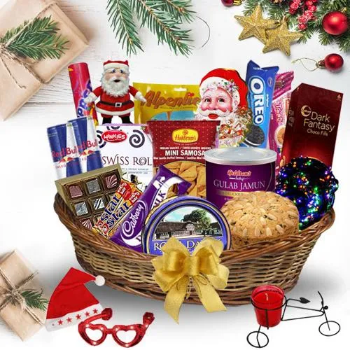 exclusive awaiting christmas gift hamper Delivery in Delhi