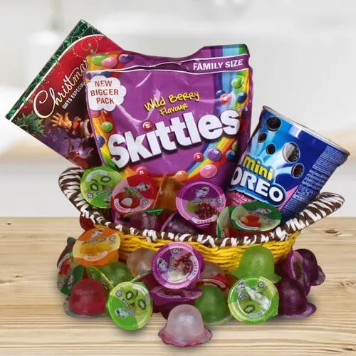 Delectable X-Mas Chocolates N Jellies for Kids