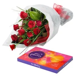 Deliver Cluster of Roses and Chocolates Online