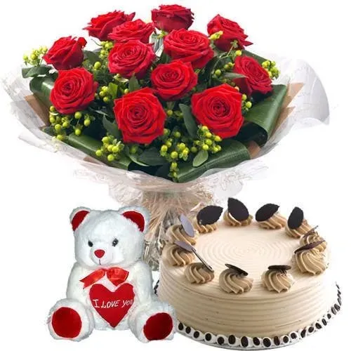 Shop Online Bouquet of Red Roses with Coffee Cake N Teddy