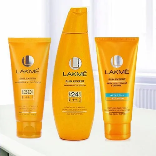Gift Suncare Gift Hamper for Women from Lakme