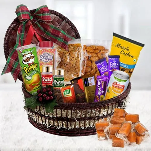 The Indulgence Gift Basket - UK DELIVERY ONLY – GiftBasketsforEurope