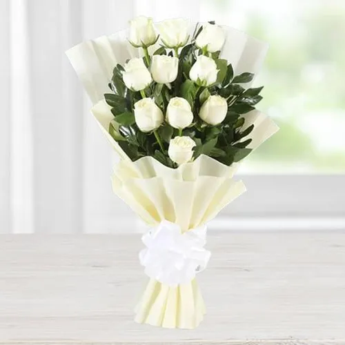 Online Gifts of White Roses Bouquet