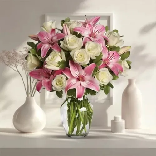 Online Order Pink Lilies N White Roses