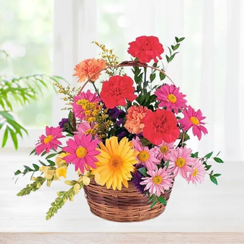 Send Online Gerberas N Carnations Basket