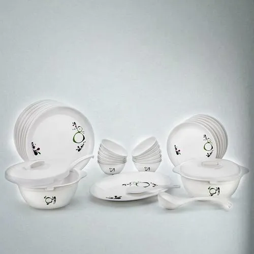 Beautiful Signoraware Drop Scapes Plastic Dinner Set