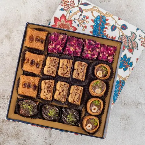 Royal Collection Assorted Sweets Hamper