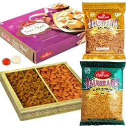 Yummy Selection of Haldiram Soan Papdi, Dal Biji and Bhujia Sev along with Raisins and Almonds