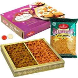 Enthralling Treasured Hamper of Rakhi Special Assortments