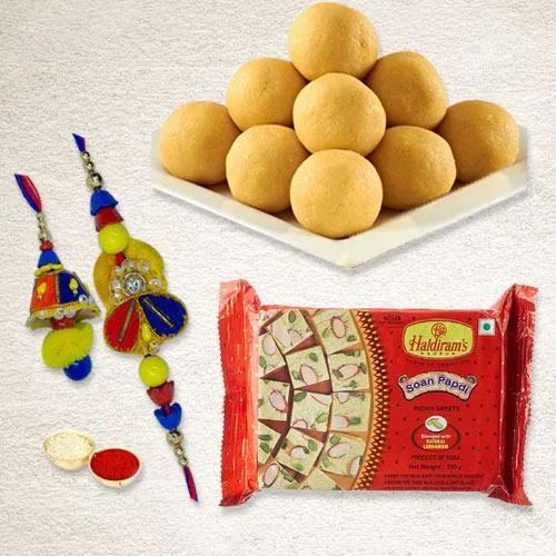 Bhaiya Bhabhi Rakhi with Haldirams Soan Papdi N Boondi Ladoo